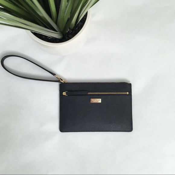 {Kate Spade} Slim wristlet in navy & gold